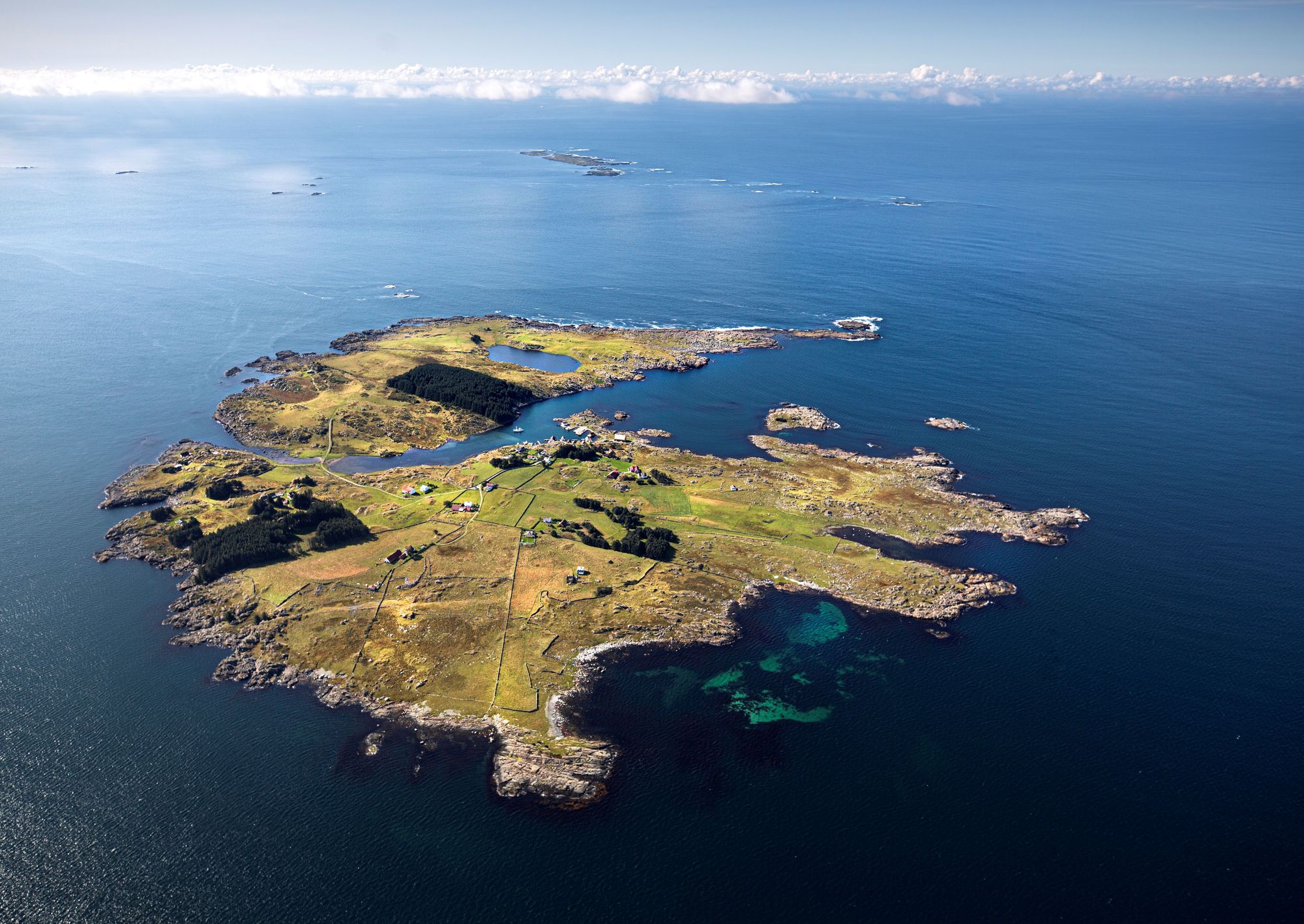 Den historiske Sagaøya Rott gjennom tidene. Ved: Atle Skarsten